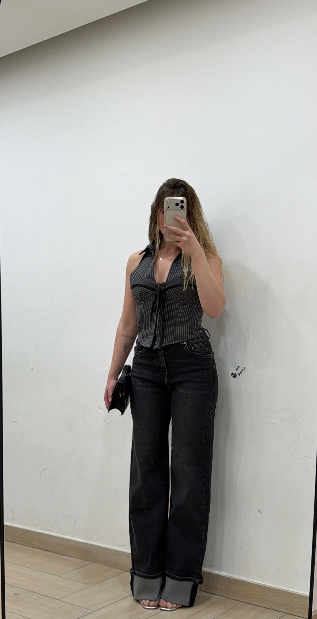 Top Elysa